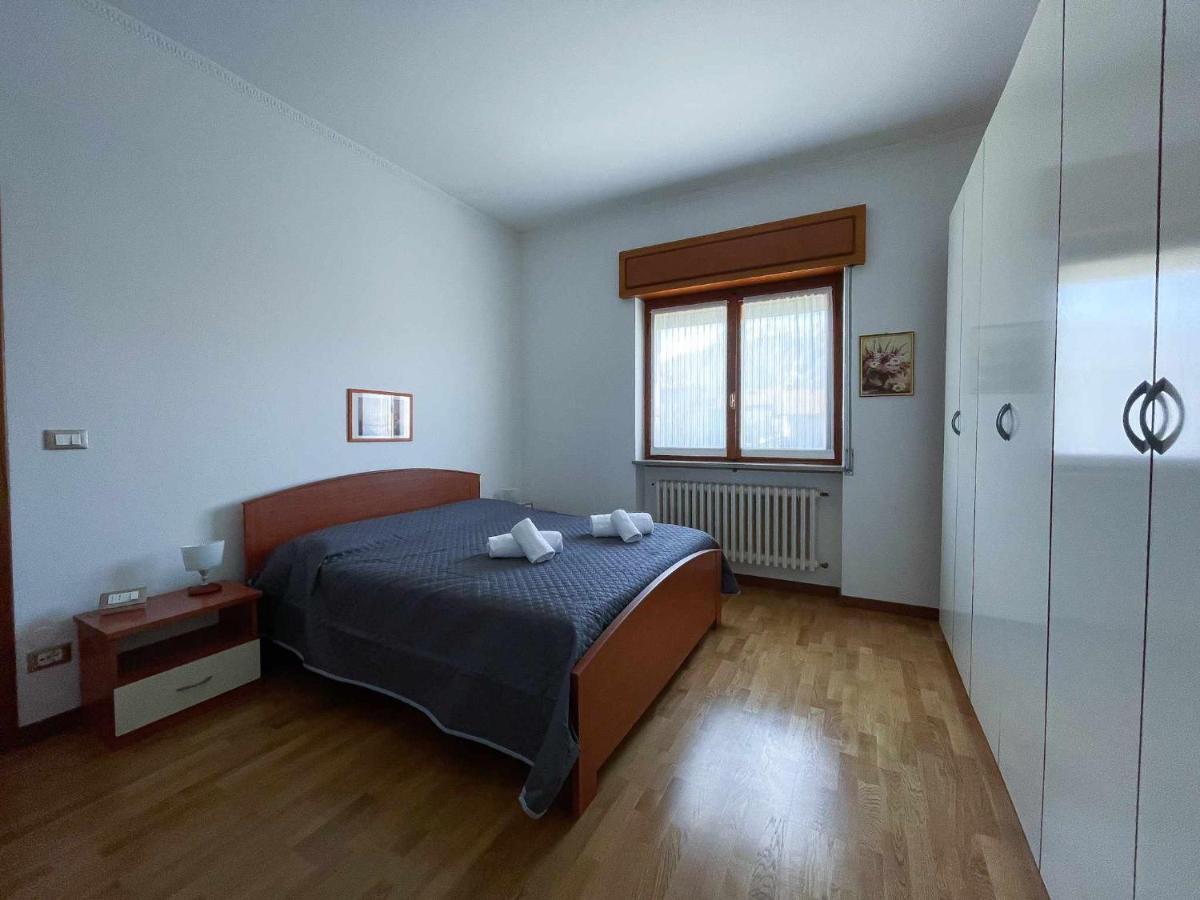Terrazza San Martino Apartment เบลลาโจ ภายนอก รูปภาพ