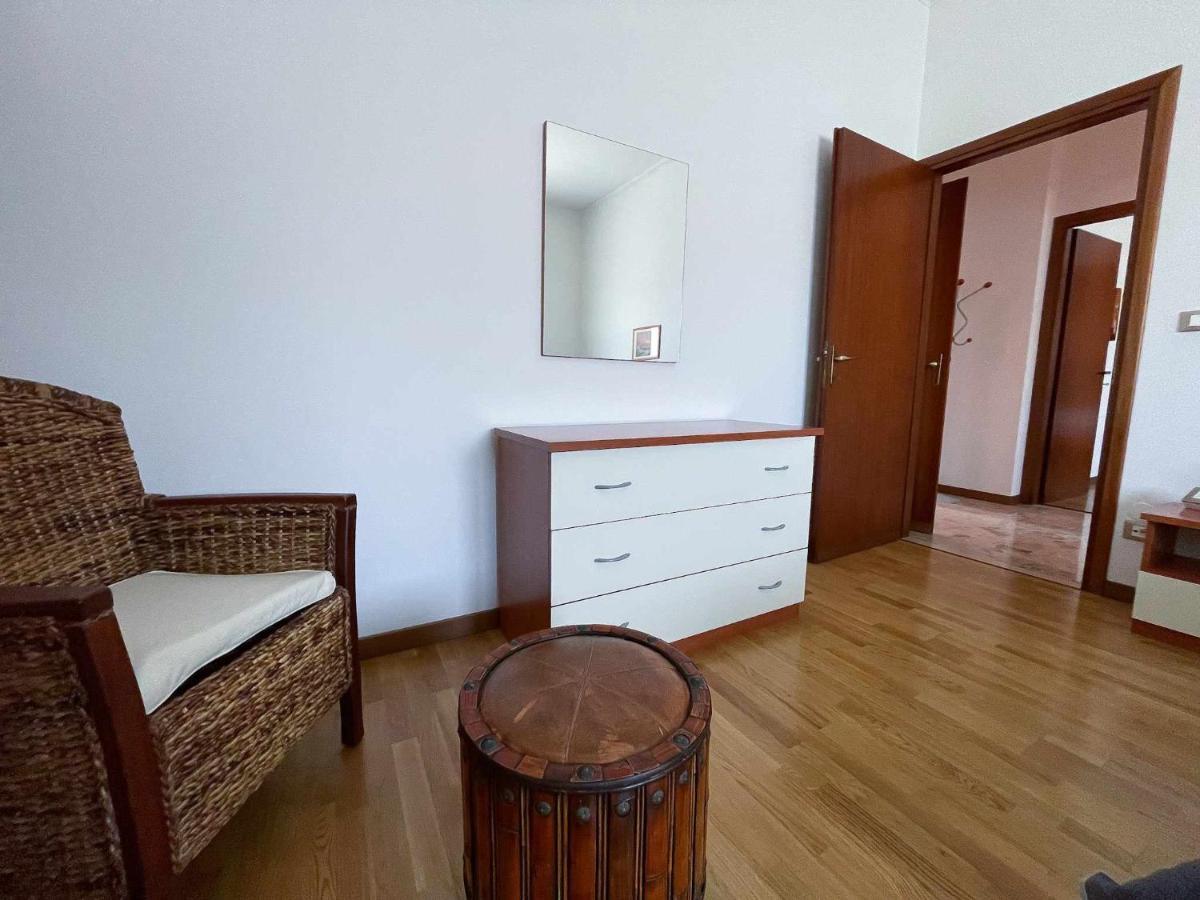 Terrazza San Martino Apartment เบลลาโจ ภายนอก รูปภาพ