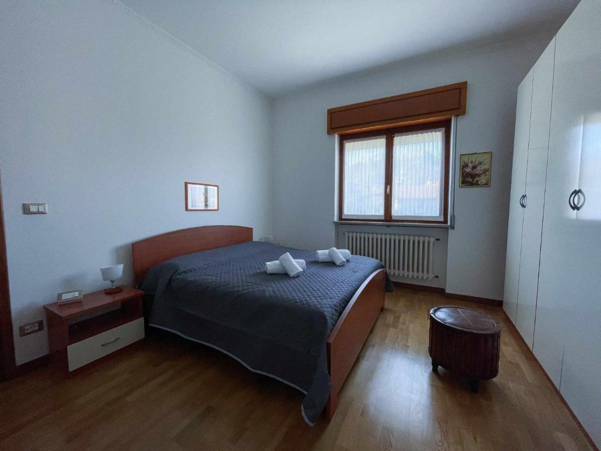 Terrazza San Martino Apartment เบลลาโจ ภายนอก รูปภาพ